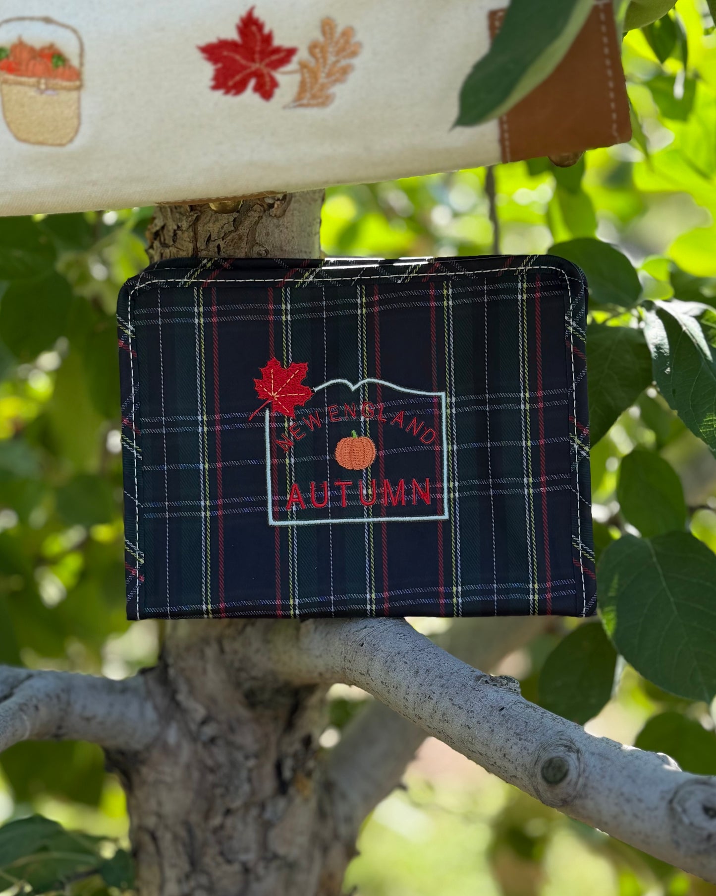 New England Autumn Medium Perfect Pouch