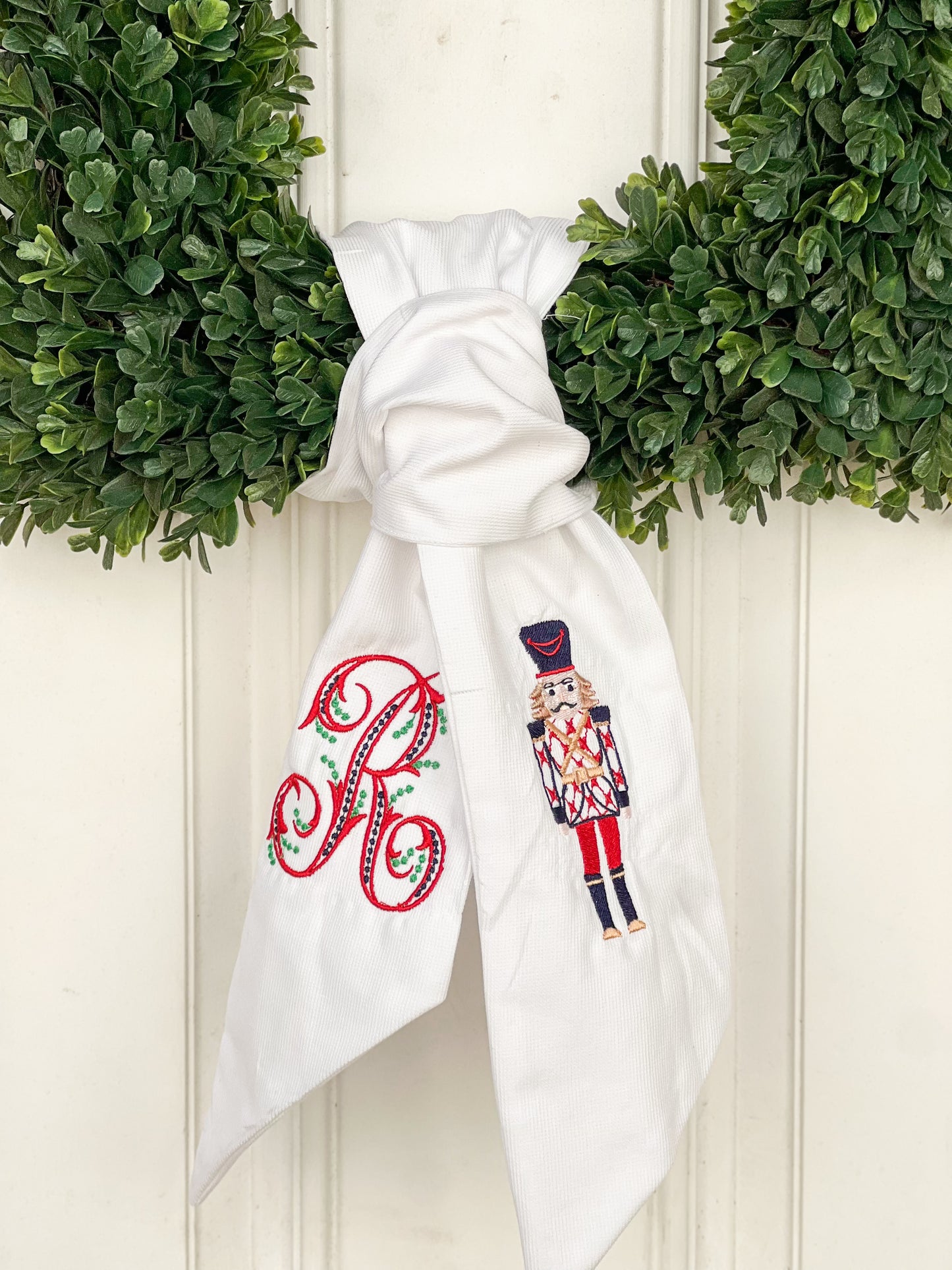 Holiday Wreath Sash