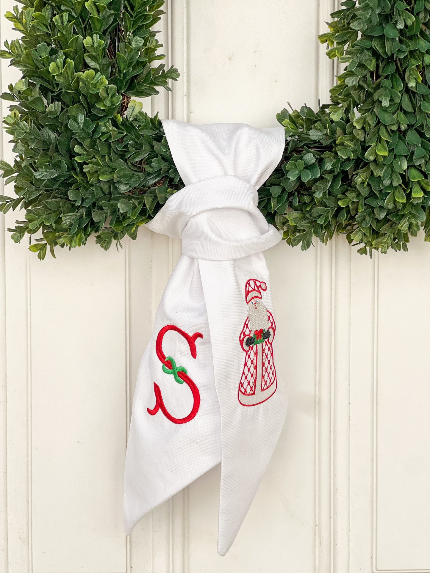 Holiday Wreath Sash