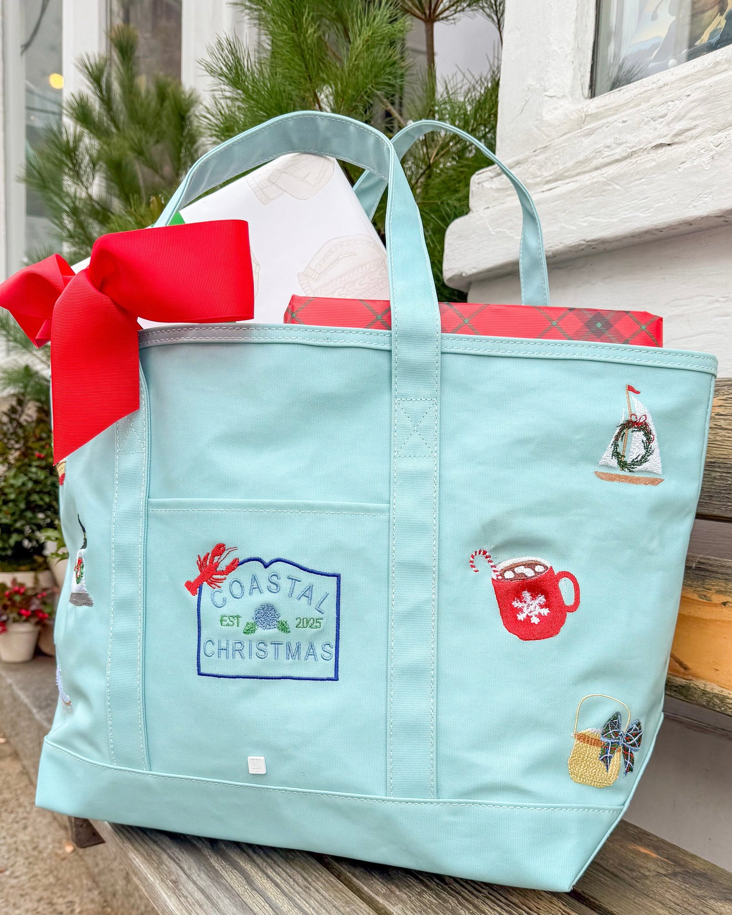 Coastal Christmas Maxi Tote