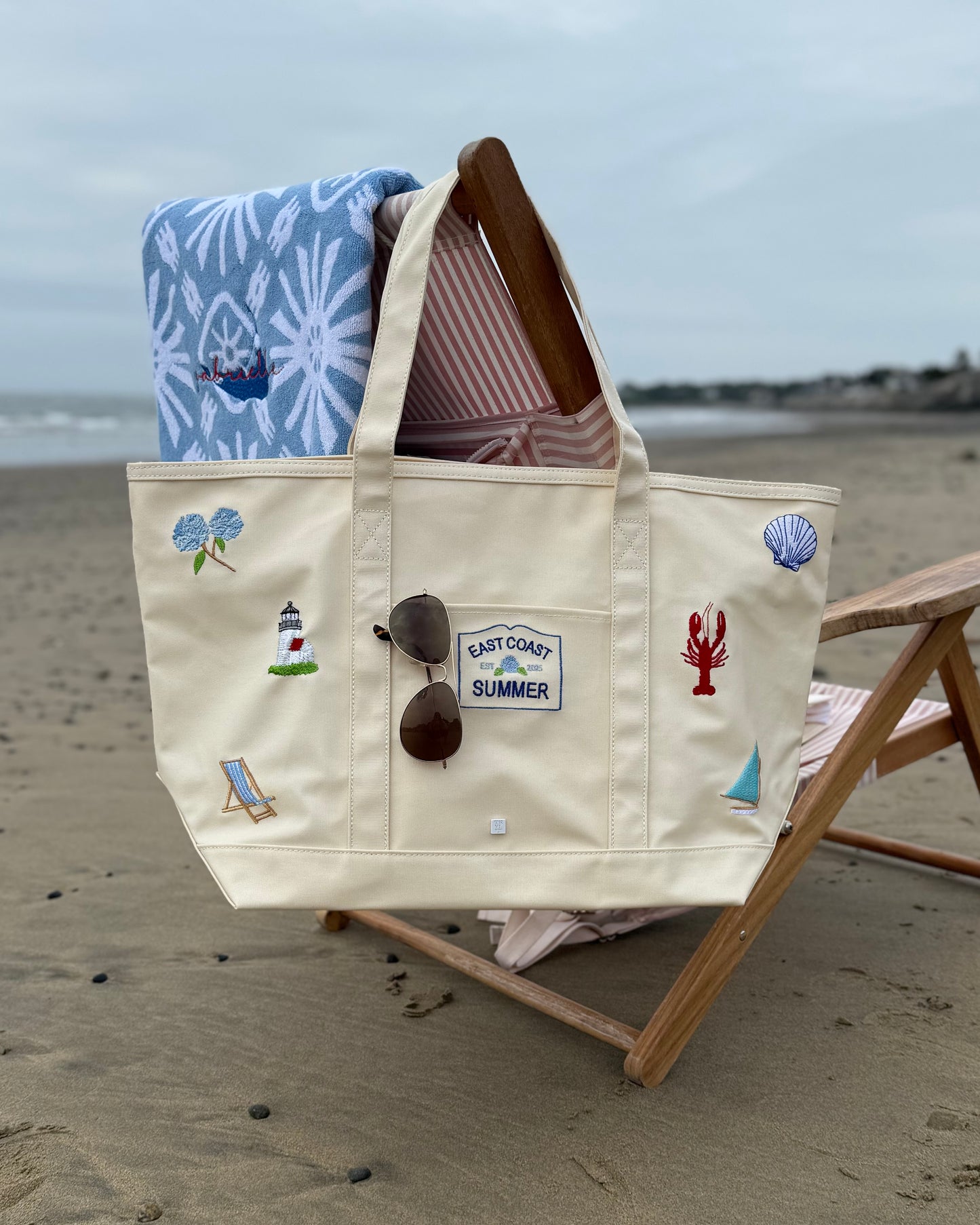 East Coast Summer Maxi Tote