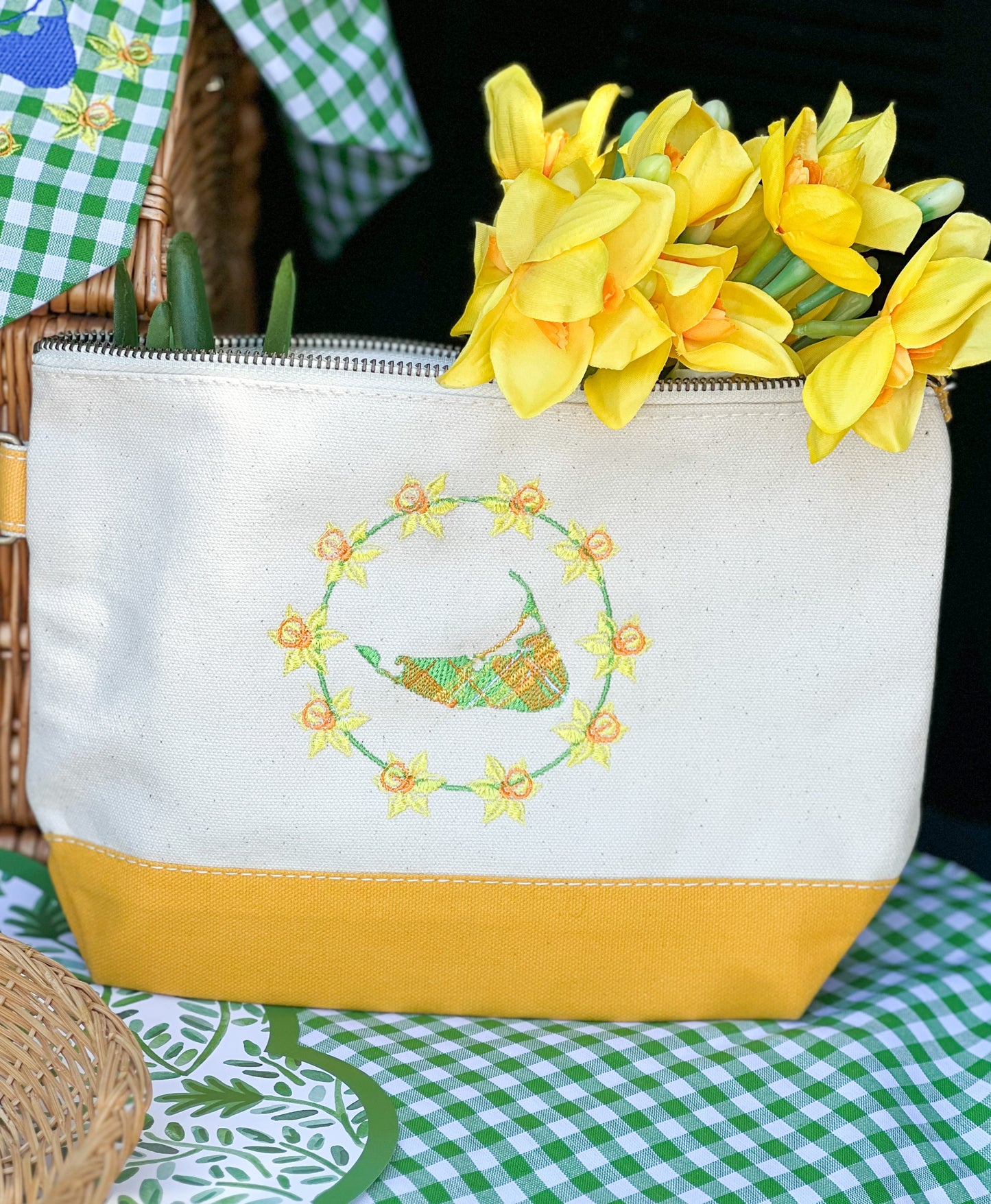 Nantucket Daffodil All In Pouch